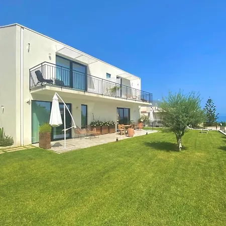 Apartamento Nacàri Giardini Naxos